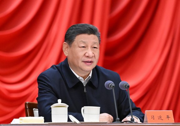 习近平在省部级重要辅导干部进建贯彻党的二十届四中全会心灵专题钻研班开班式上颁发沉要讲话